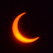 �������H�A�s���{�P�H