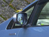 �L�Z�L���C